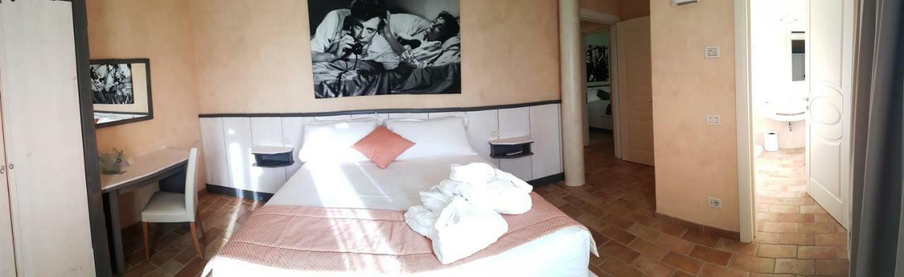 Hotel Locanda Dolce Vita San Dona di Piave Luaran gambar